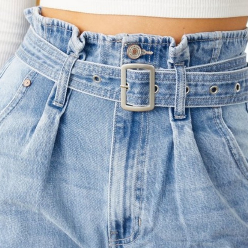KanCan Ilena High Rise Belted Paperbag Mom Denim Jeans Size 11 29 NEW NWT